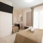 Echotel